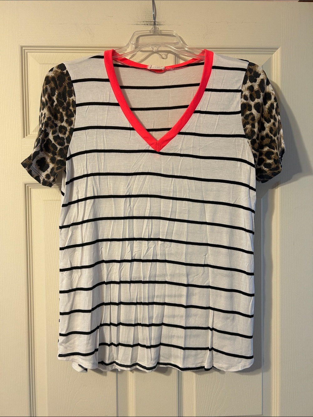 Bibi Boutique Striped V-Neck Tee with Leopard Sleeves and Neon Trim Medium